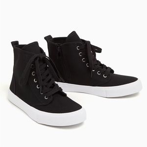 Torrid Black Canvas High Top Sneakers Tennis Shoes Size 10
